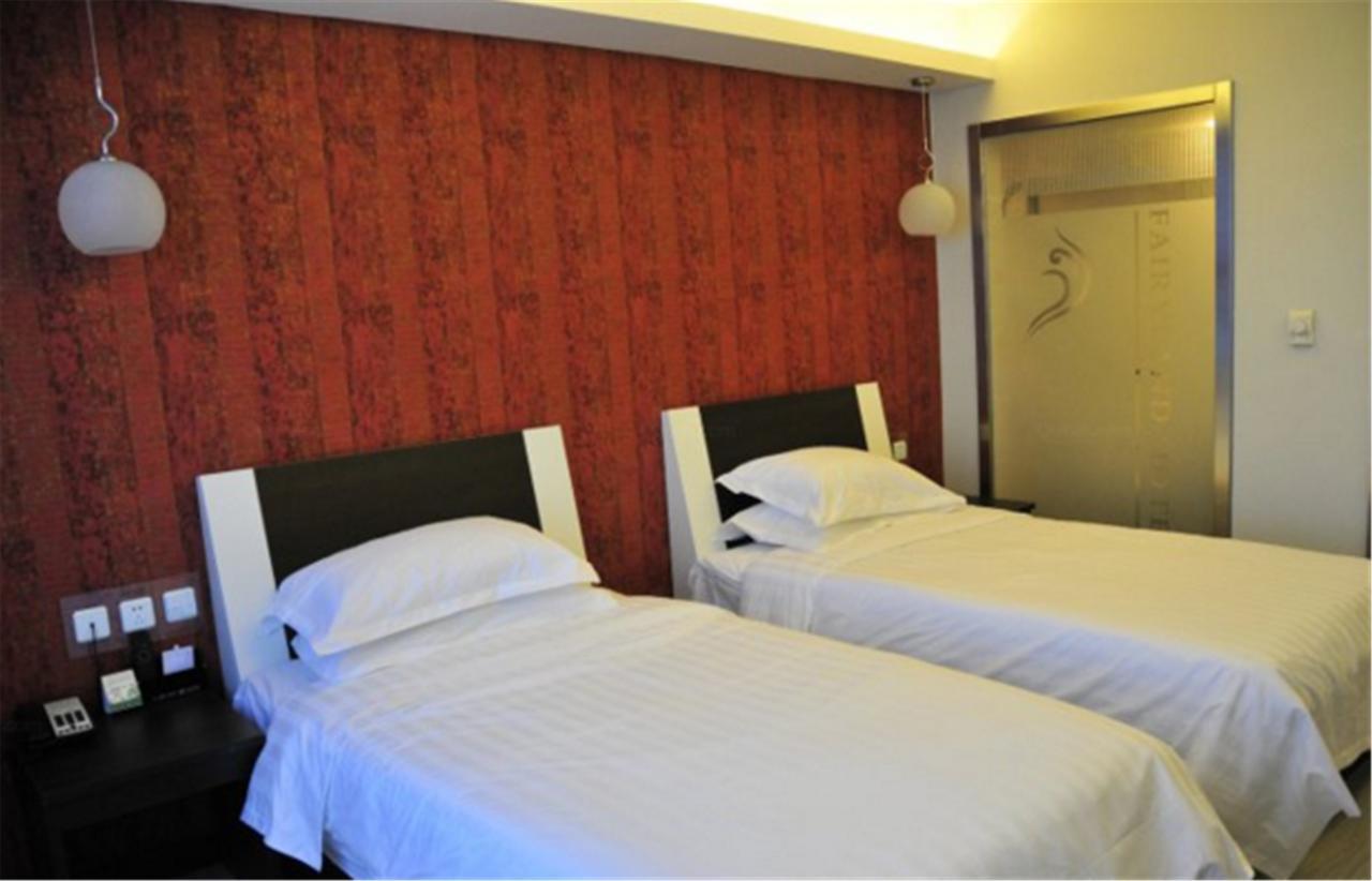 Fairyland Hotel Shanghai New International Exihibition Centre South Yanggao Road Metro Station Esterno foto